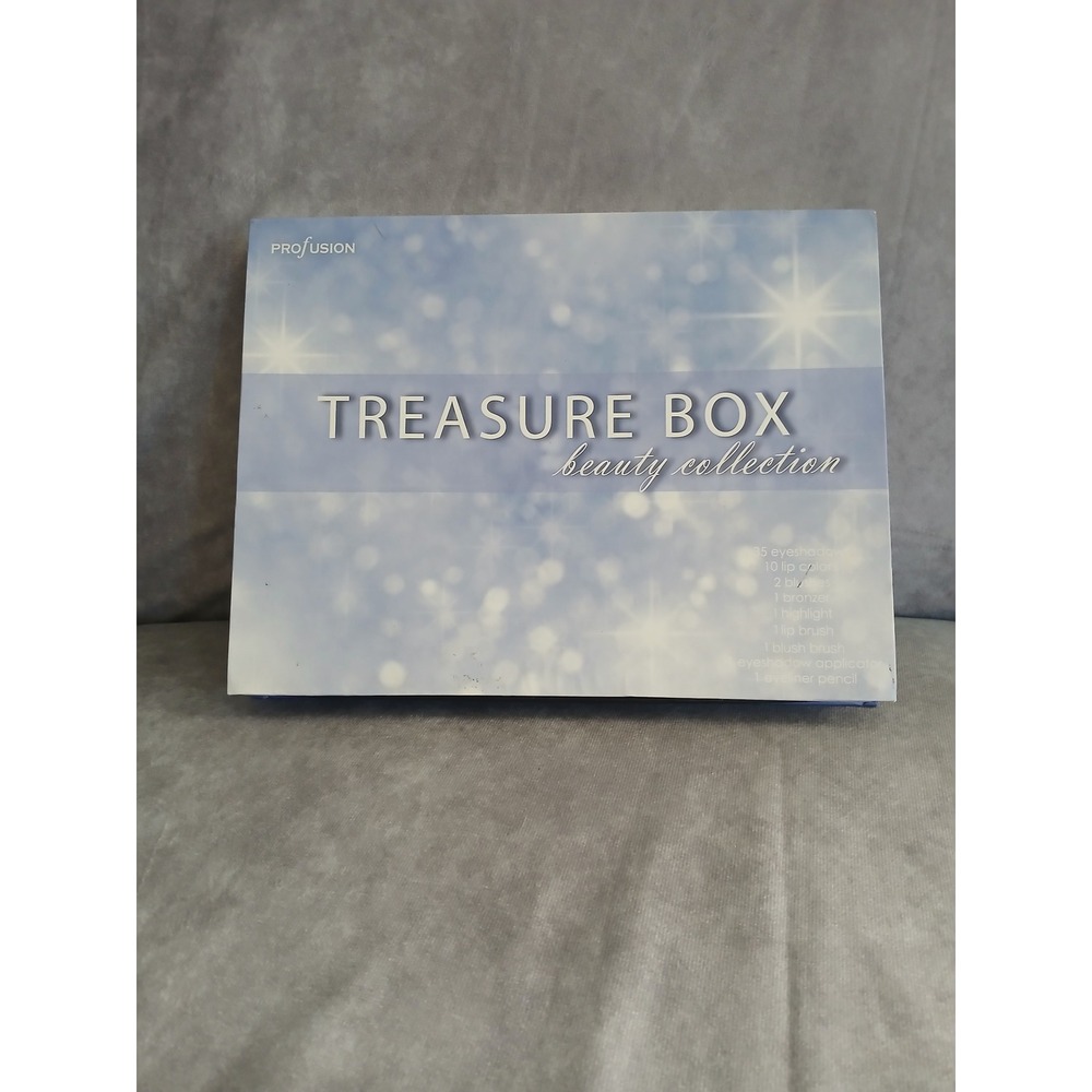 Profusion Treasure Box Beauty Collection Makeup Palette 35 Eyeshadows 10 Lip